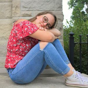 Meet your Posher, Justice